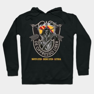 US Army 5th Special Forces Group Death Skull De Oppresso Liber 5th SFG - Gift for Veterans Day 4th of July or Patriotic Memorial Day Hoodie